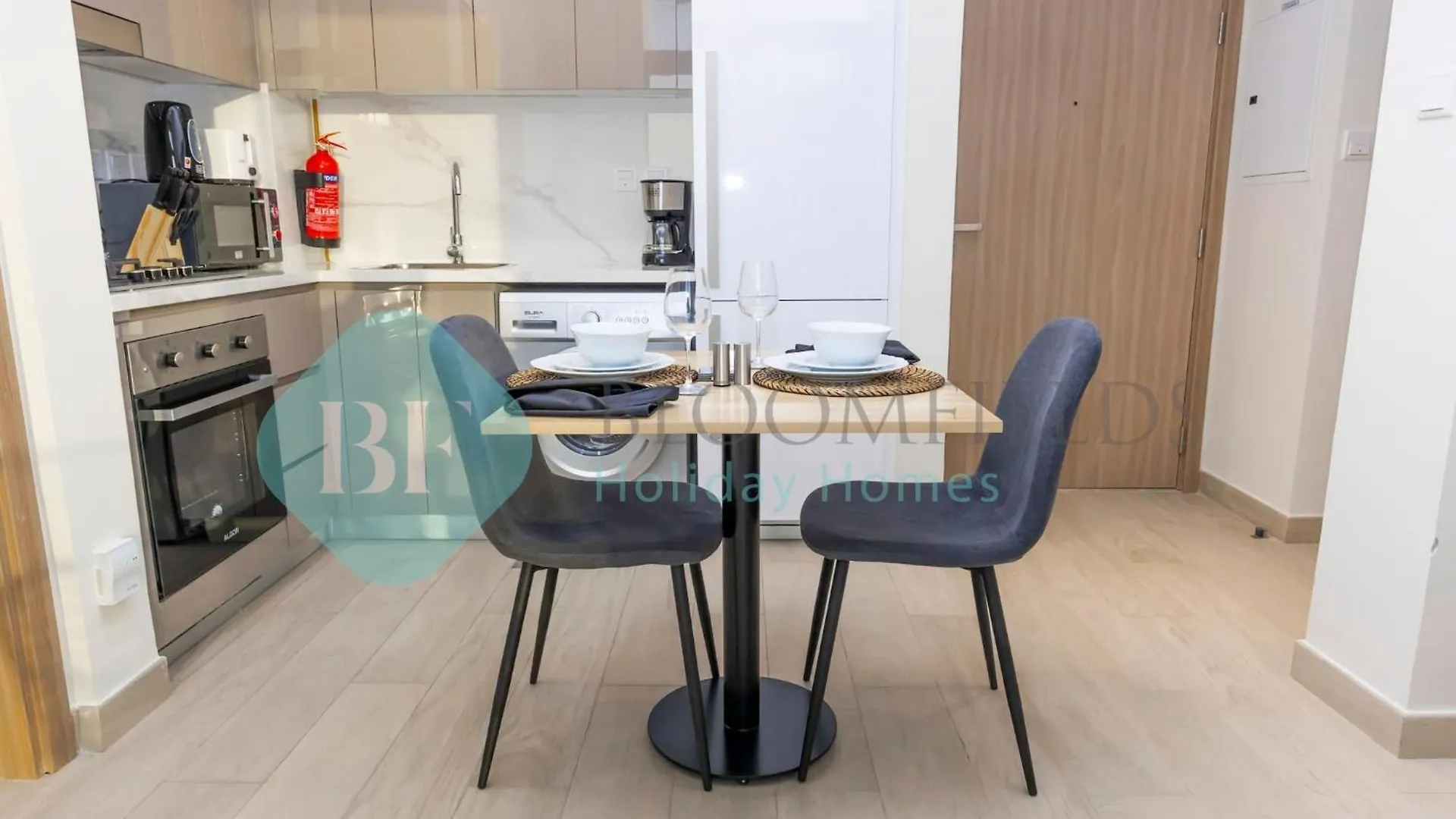 ドバイBloomfields Grandeur 2Br In Azizi Rivieraアパートメント 0*, ドバイ アラブ首長国連邦